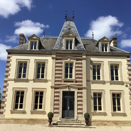 Le Bourg Bed & Breakfast Asnieres-en-Bessin Exterior photo