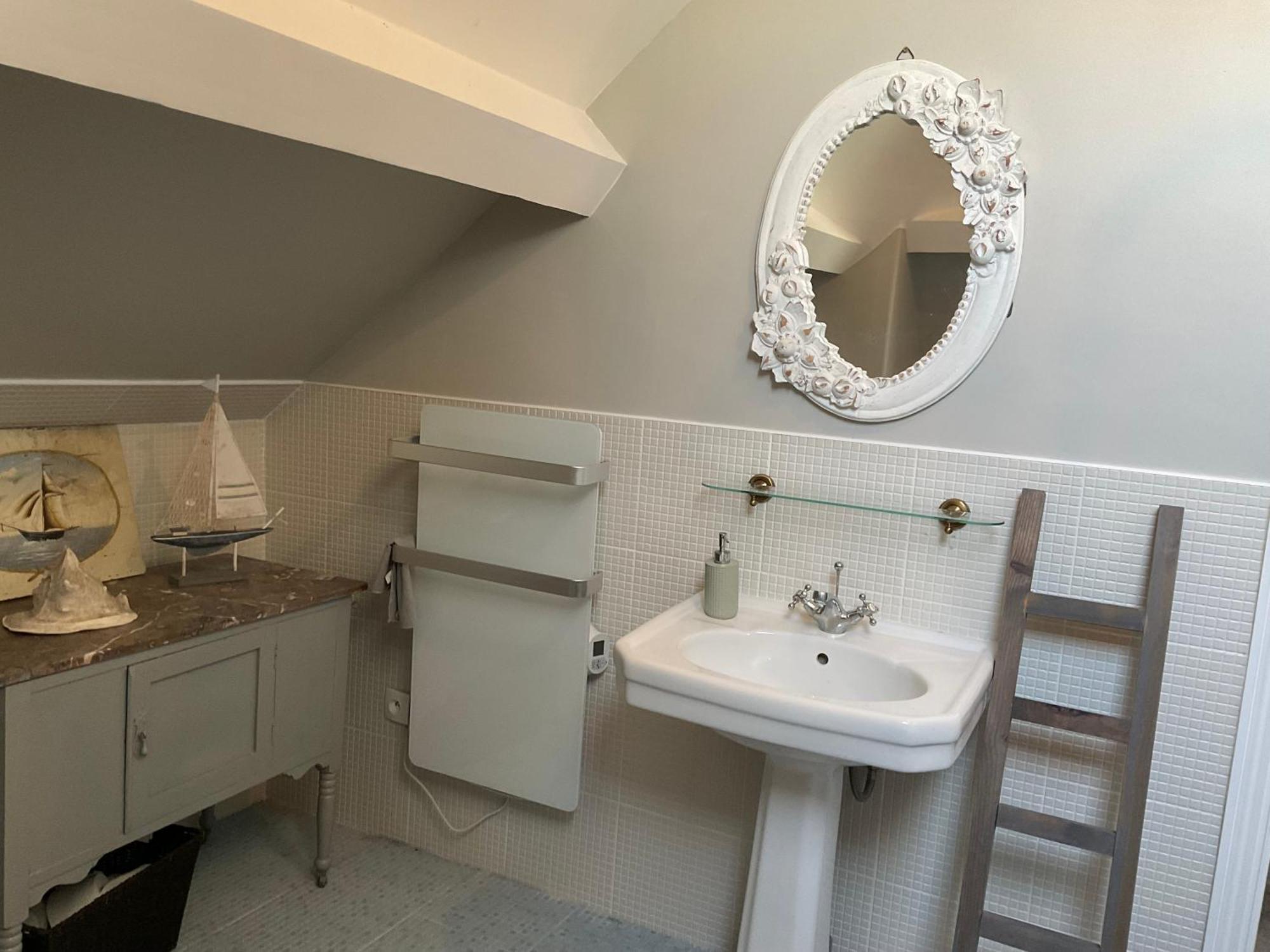 Le Bourg Bed & Breakfast Asnieres-en-Bessin Exterior photo